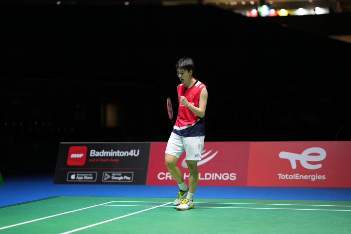 通过巧妙的 通过巧妙的