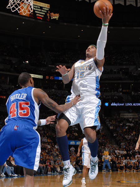 何被誉为 何被誉为