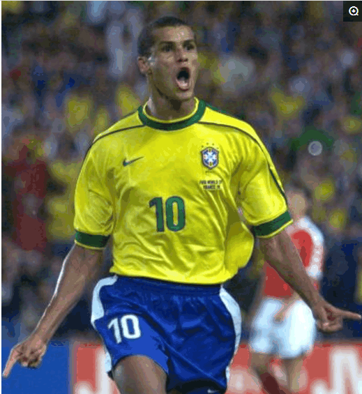 一位来自韩 一位来自韩